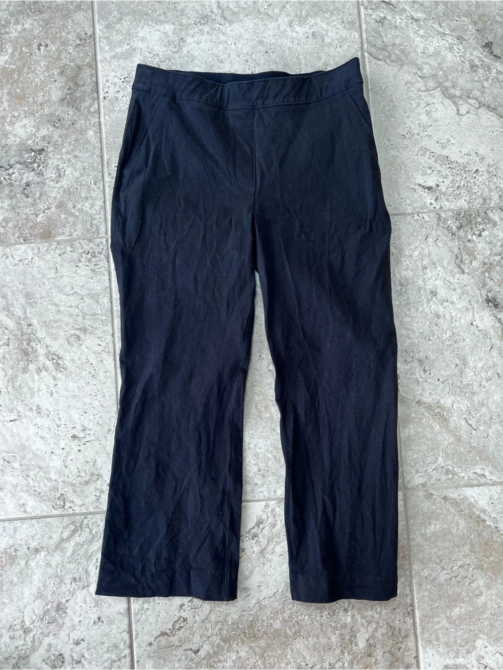 SPANX Polished Ponte Kick Flare Pull-On Flat Front Crop Pants Black, Medium - Picture 11 of 11